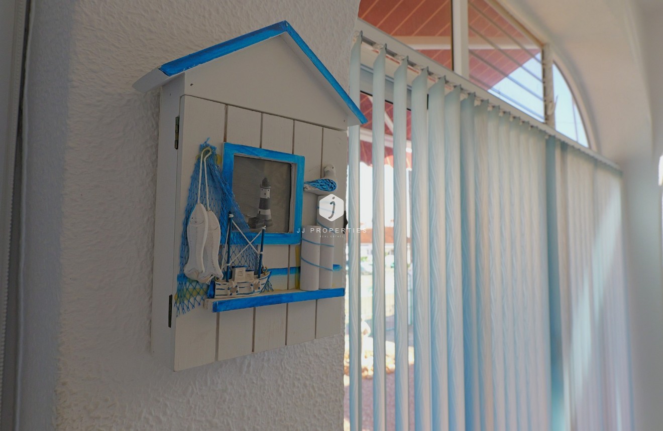 Segunda mano - Villa -
Torrevieja - Costa Blanca