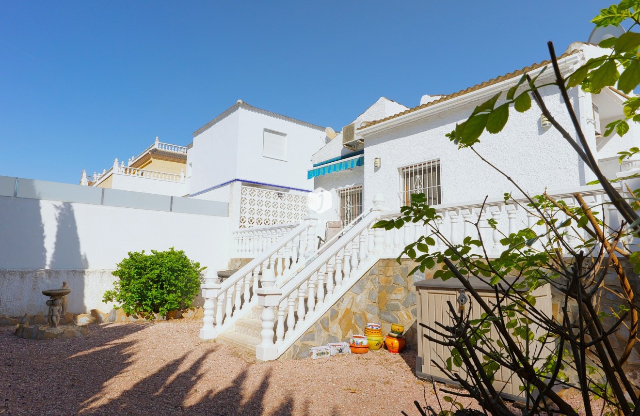 Segunda mano - Villa -
Torrevieja - Costa Blanca