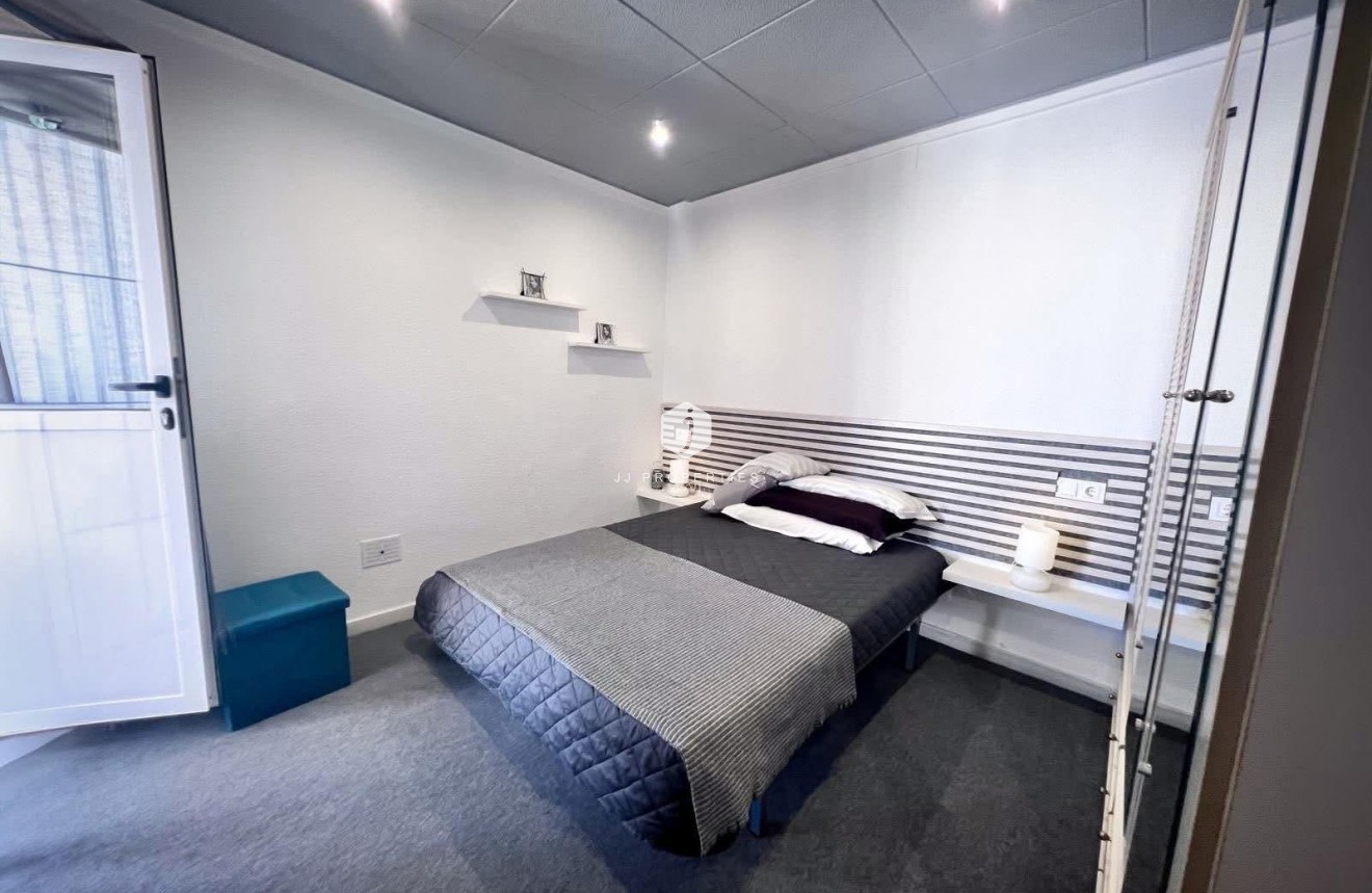 Segunda mano - Chalet -
Cabo Cervera - Costa Blanca