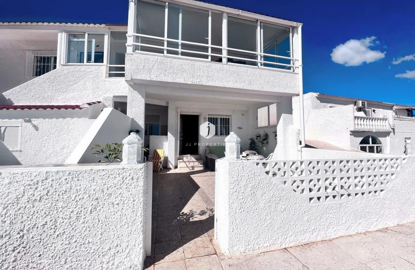 Segunda mano - Chalet -
Cabo Cervera - Costa Blanca