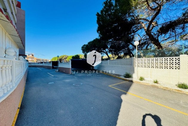 Segunda mano - Apartamento / piso -
La Mata - Costa Blanca