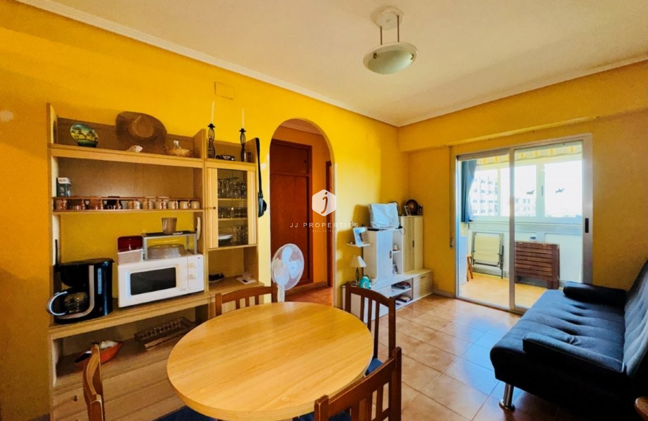 Segunda mano - Apartamento / piso -
La Mata - Costa Blanca