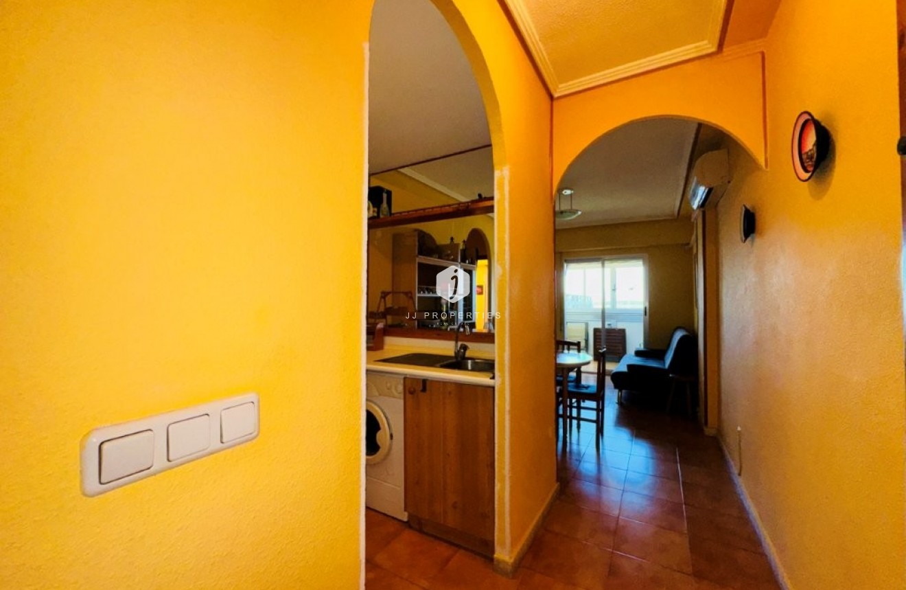 Segunda mano - Apartamento / piso -
La Mata - Costa Blanca