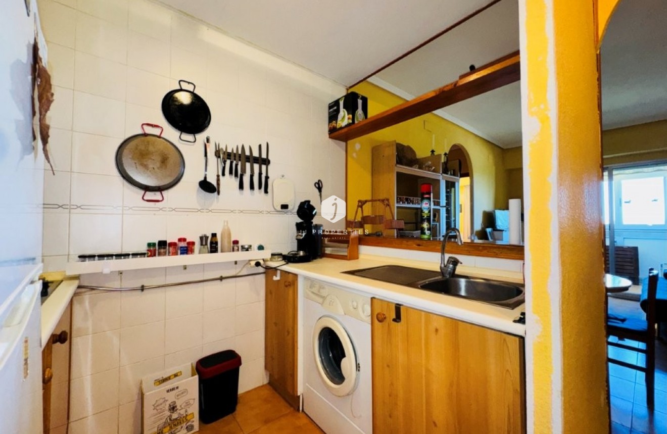 Segunda mano - Apartamento / piso -
La Mata - Costa Blanca