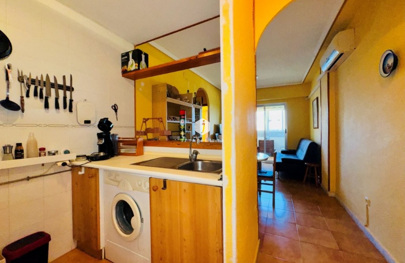 Segunda mano - Apartamento / piso -
La Mata - Costa Blanca