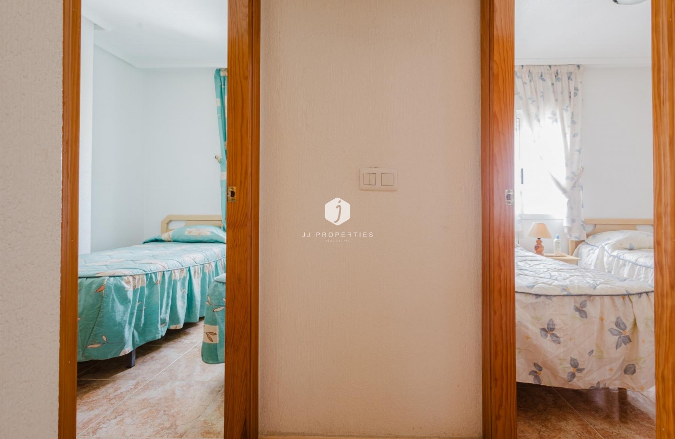 Segunda mano - Apartamento / piso -
Torrevieja - Costa Blanca