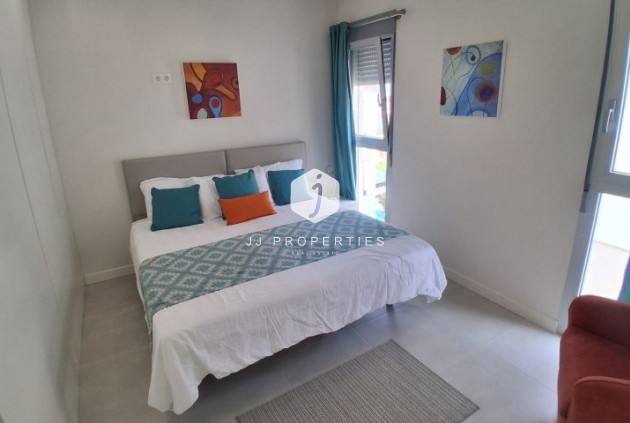 Segunda mano - Apartamento / piso -
Orihuela Costa - Costa Blanca