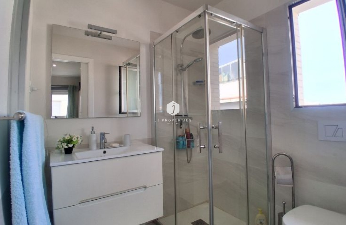 Segunda mano - Apartamento / piso -
Orihuela Costa - Costa Blanca