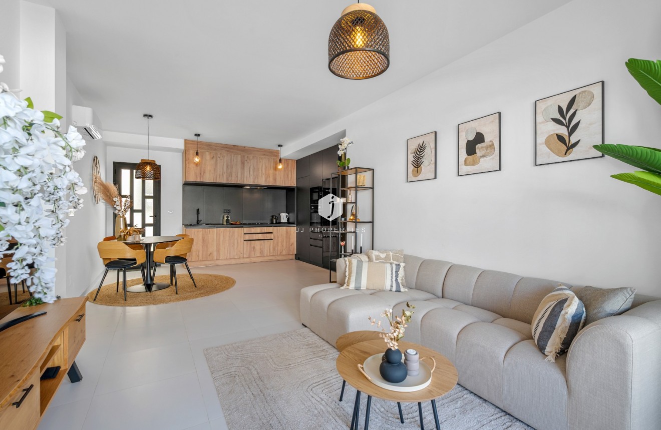 Segunda mano - Apartamento / piso -
San Miguel de Salinas - Inland