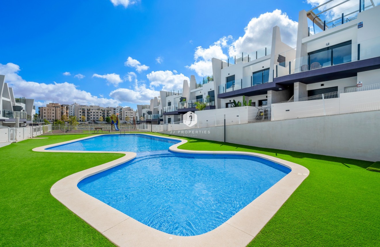 Segunda mano - Apartamento / piso -
San Miguel de Salinas - Inland