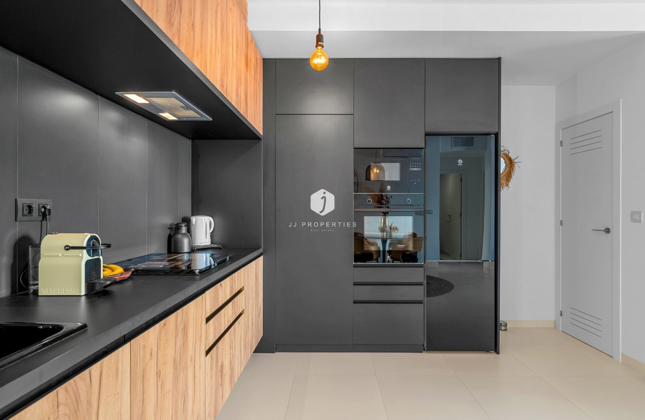 Segunda mano - Apartamento / piso -
San Miguel de Salinas - Inland