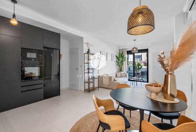 Segunda mano - Apartamento / piso -
San Miguel de Salinas - Inland