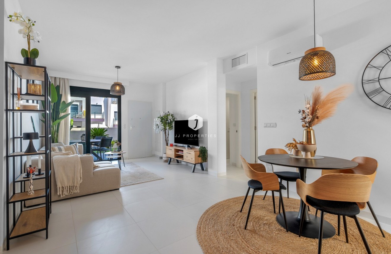 Segunda mano - Apartamento / piso -
San Miguel de Salinas - Inland