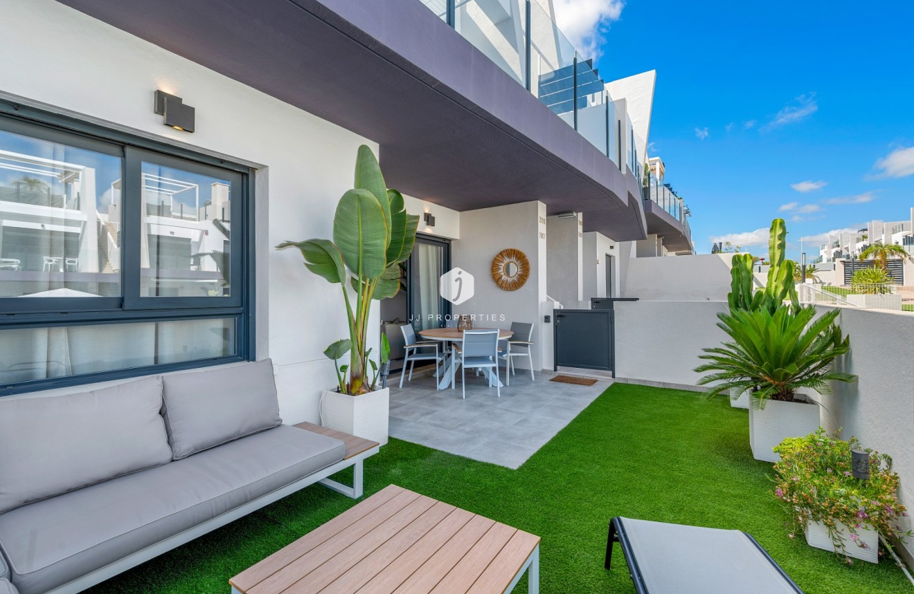 Segunda mano - Apartamento / piso -
San Miguel de Salinas - Inland