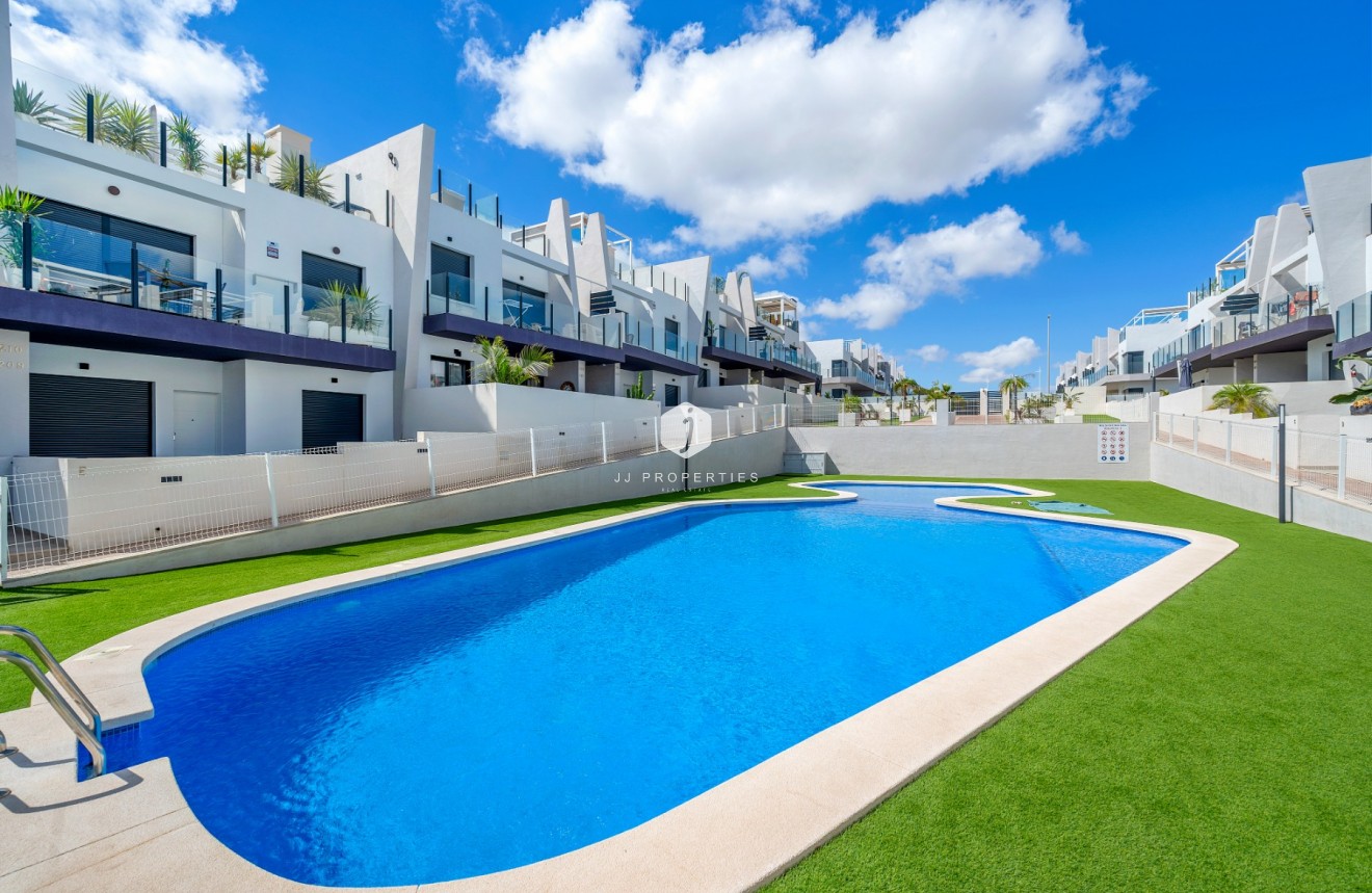 Segunda mano - Apartamento / piso -
San Miguel de Salinas - Inland