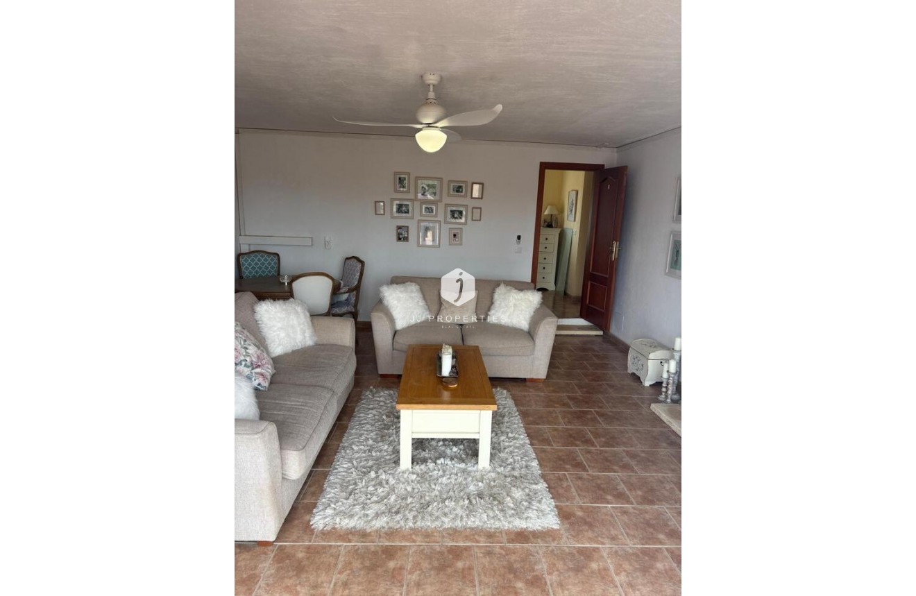 Segunda mano - Casa de campo -
Dolores - Costa Blanca