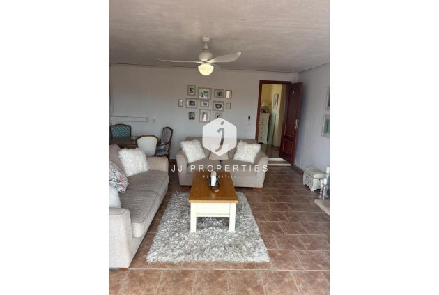 Segunda mano - Casa de campo -
Dolores - Costa Blanca