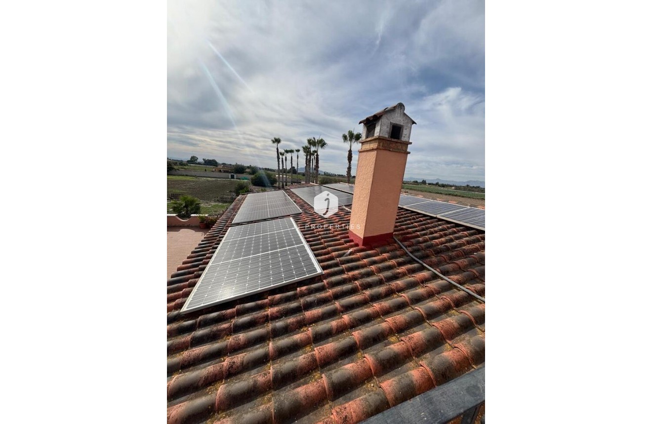 Segunda mano - Casa de campo -
Dolores - Costa Blanca