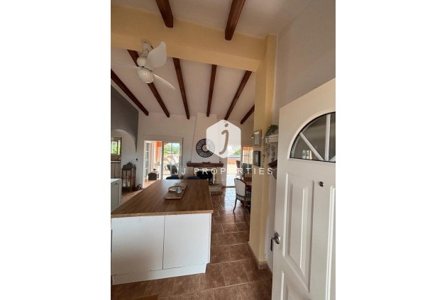 Segunda mano - Casa de campo -
Dolores - Costa Blanca