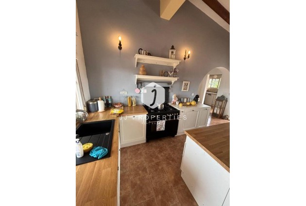 Segunda mano - Casa de campo -
Dolores - Costa Blanca