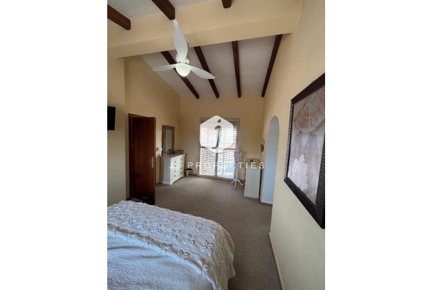 Segunda mano - Casa de campo -
Dolores - Costa Blanca