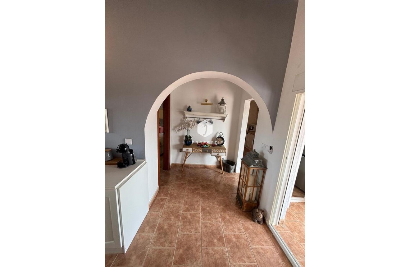 Segunda mano - Casa de campo -
Dolores - Costa Blanca