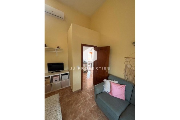 Segunda mano - Casa de campo -
Dolores - Costa Blanca