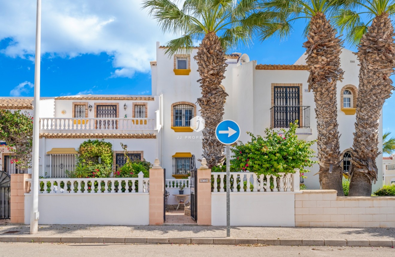 Segunda mano - Villa -
Orihuela Costa - Costa Blanca