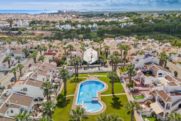 Segunda mano - Villa -
Orihuela Costa - Costa Blanca