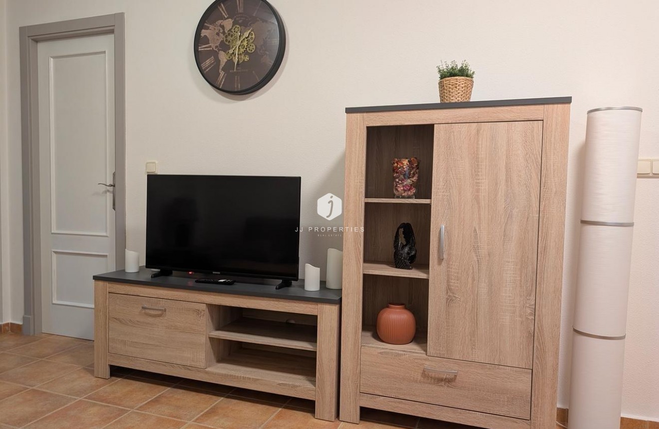 Segunda mano - Bungalow -
Benejúzar