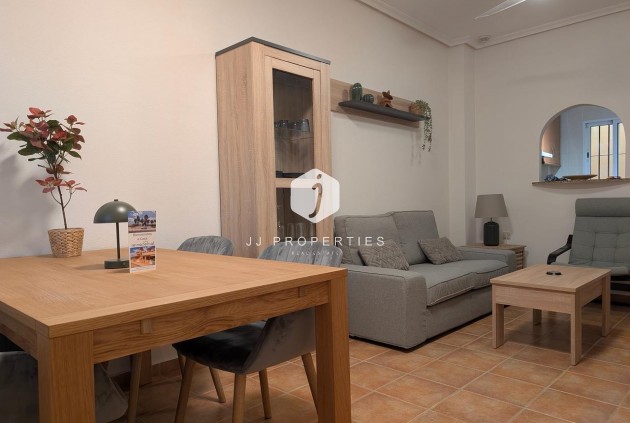 Segunda mano - Bungalow -
Benejúzar