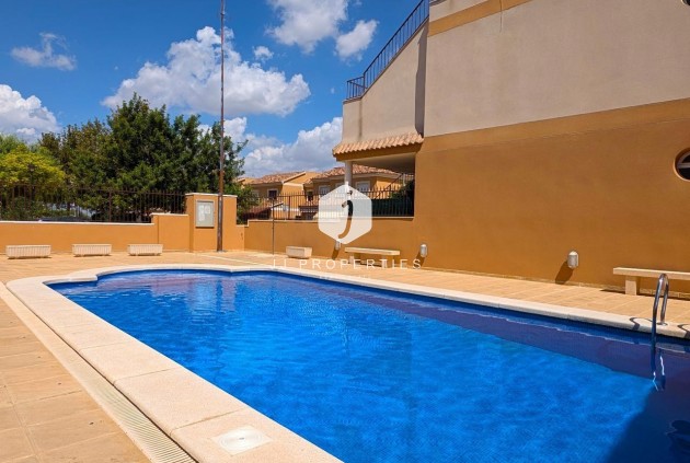 Segunda mano - Bungalow -
Benejúzar