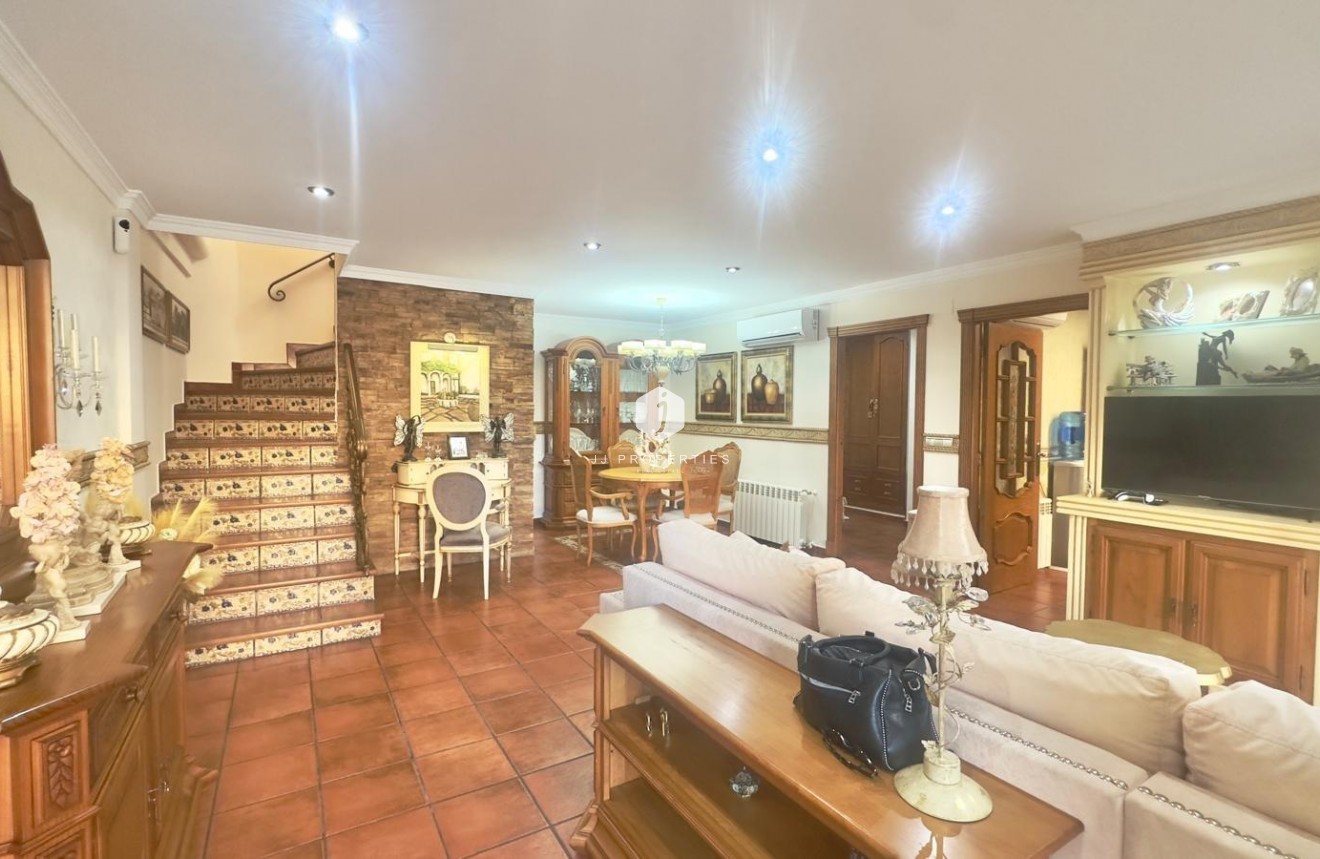 Segunda mano - Chalet -
Orihuela Costa - La Zenia