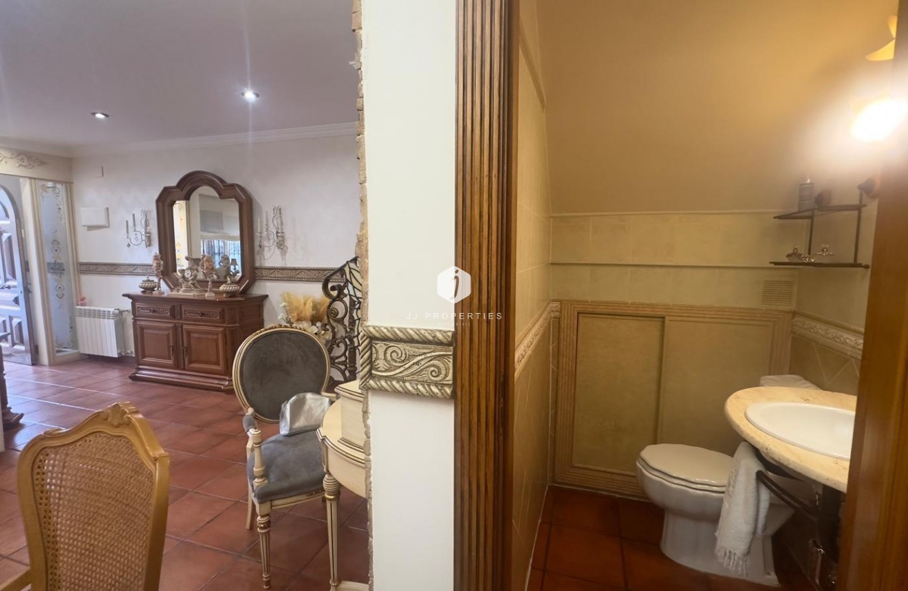 Segunda mano - Chalet -
Orihuela Costa - La Zenia