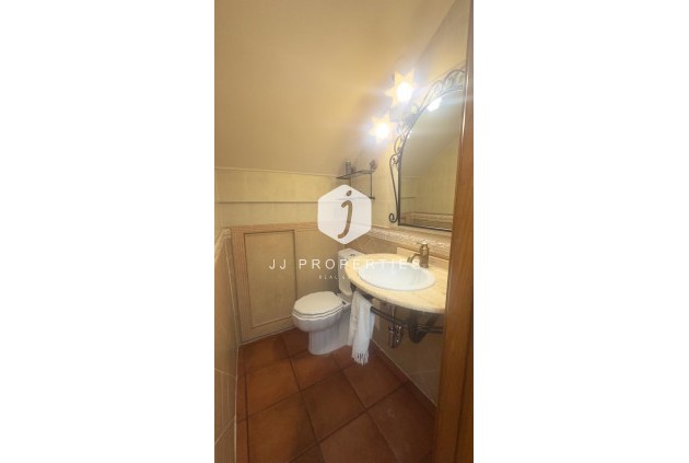 Segunda mano - Chalet -
Orihuela Costa - La Zenia