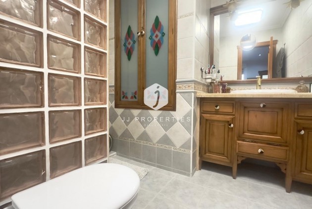 Segunda mano - Chalet -
Orihuela Costa - La Zenia