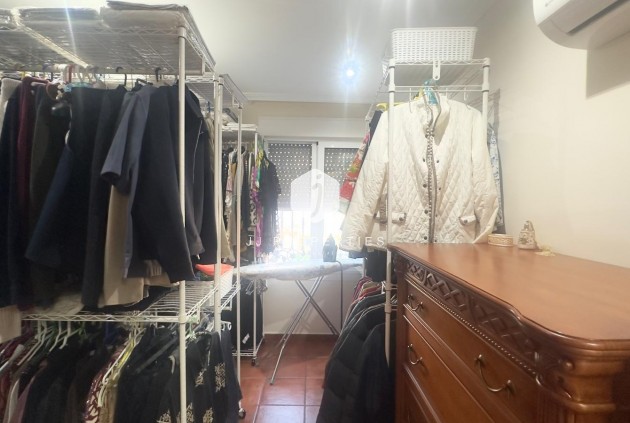 Segunda mano - Chalet -
Orihuela Costa - La Zenia