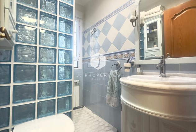 Segunda mano - Chalet -
Orihuela Costa - La Zenia