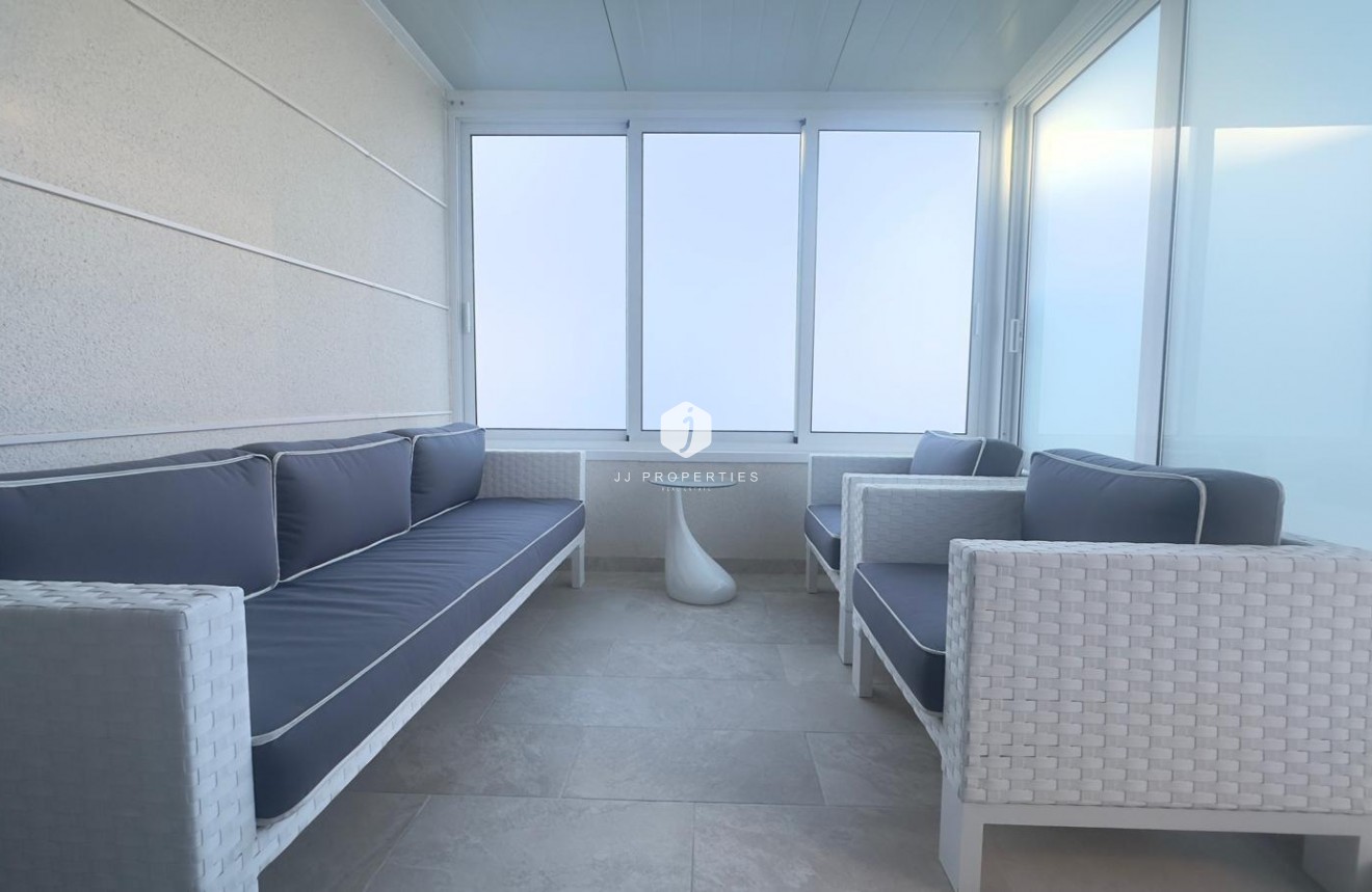 Segunda mano - Chalet -
Orihuela Costa - La Zenia