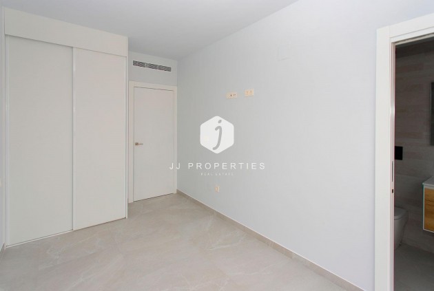 Segunda mano - Apartamento / piso -
Torrevieja - Playa del Cura