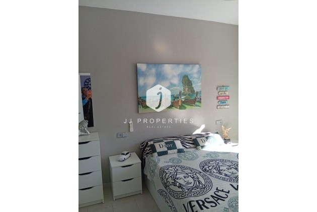 Z drugiej ręki - Daszek -
Torrevieja