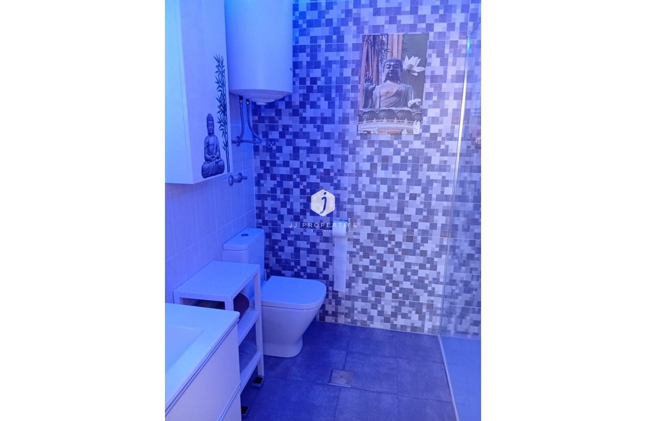 Z drugiej ręki - Daszek -
Torrevieja