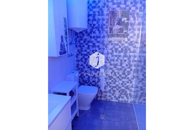 Z drugiej ręki - Daszek -
Torrevieja