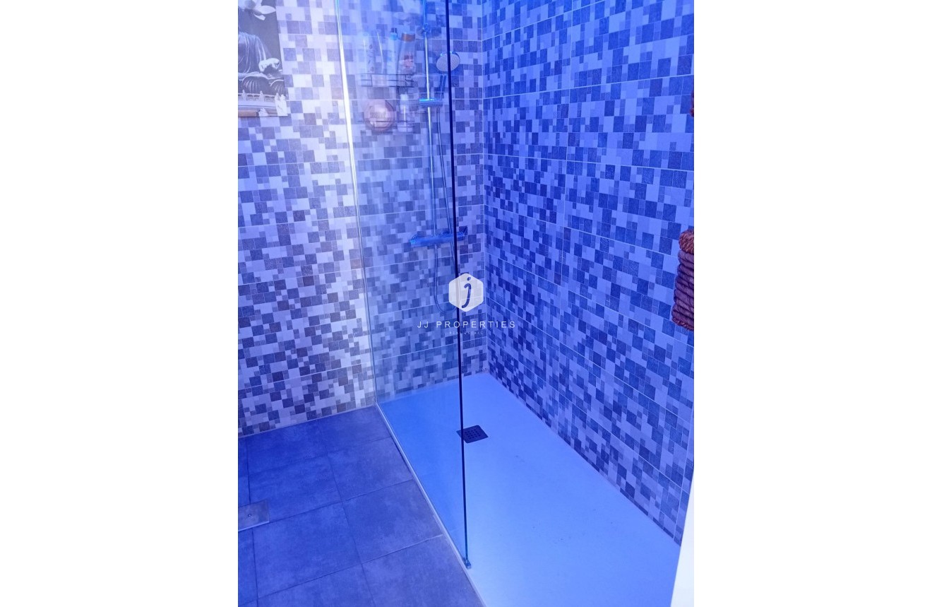 Z drugiej ręki - Daszek -
Torrevieja