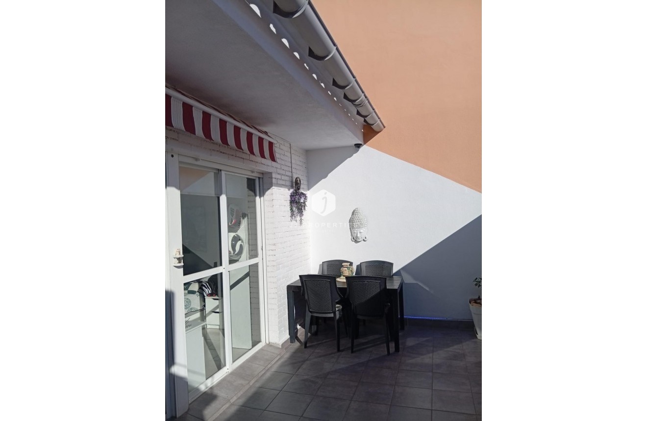 Z drugiej ręki - Daszek -
Torrevieja