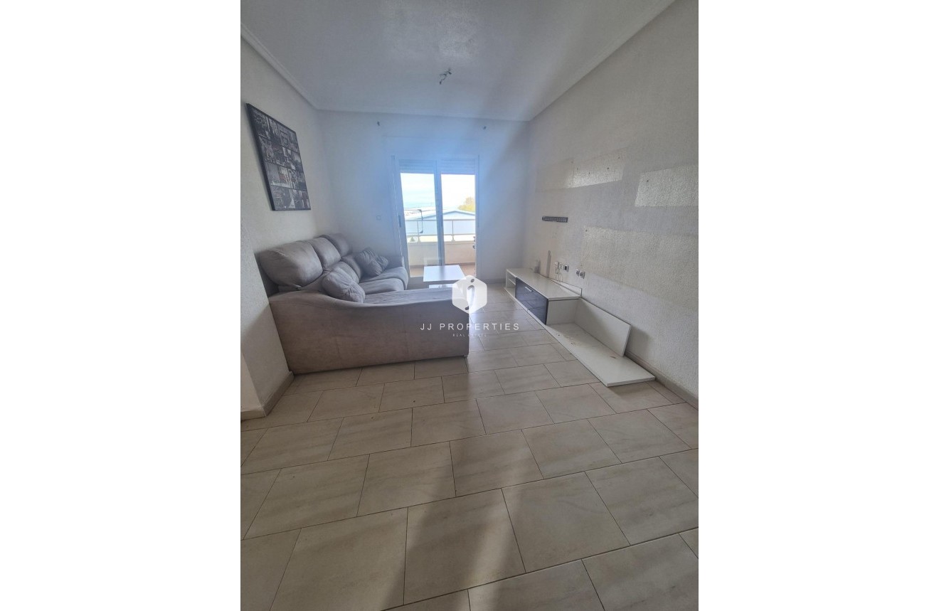 Segunda mano - Apartamento / piso -
Torrevieja - aguas nuevas