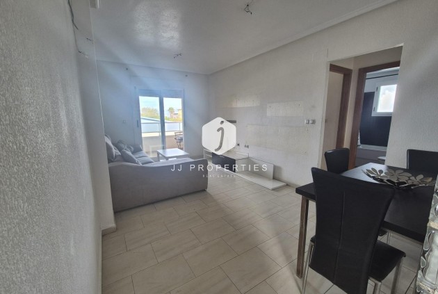 Segunda mano - Apartamento / piso -
Torrevieja - aguas nuevas