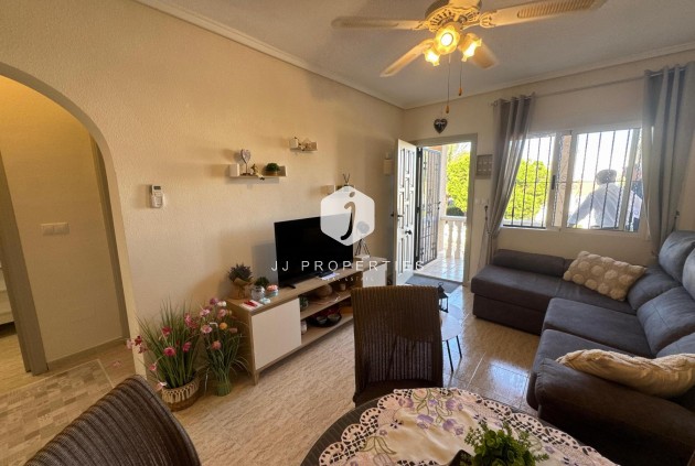 Segunda mano - Bungalow -
Orihuela Costa - Costa Blanca