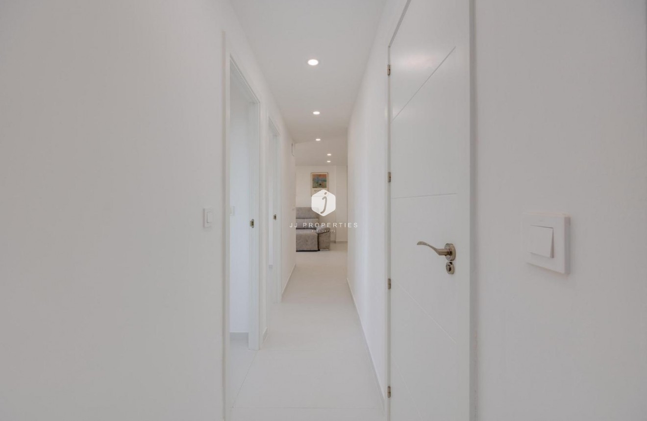 Segunda mano - Apartamento / piso -
Torrevieja - Costa Blanca