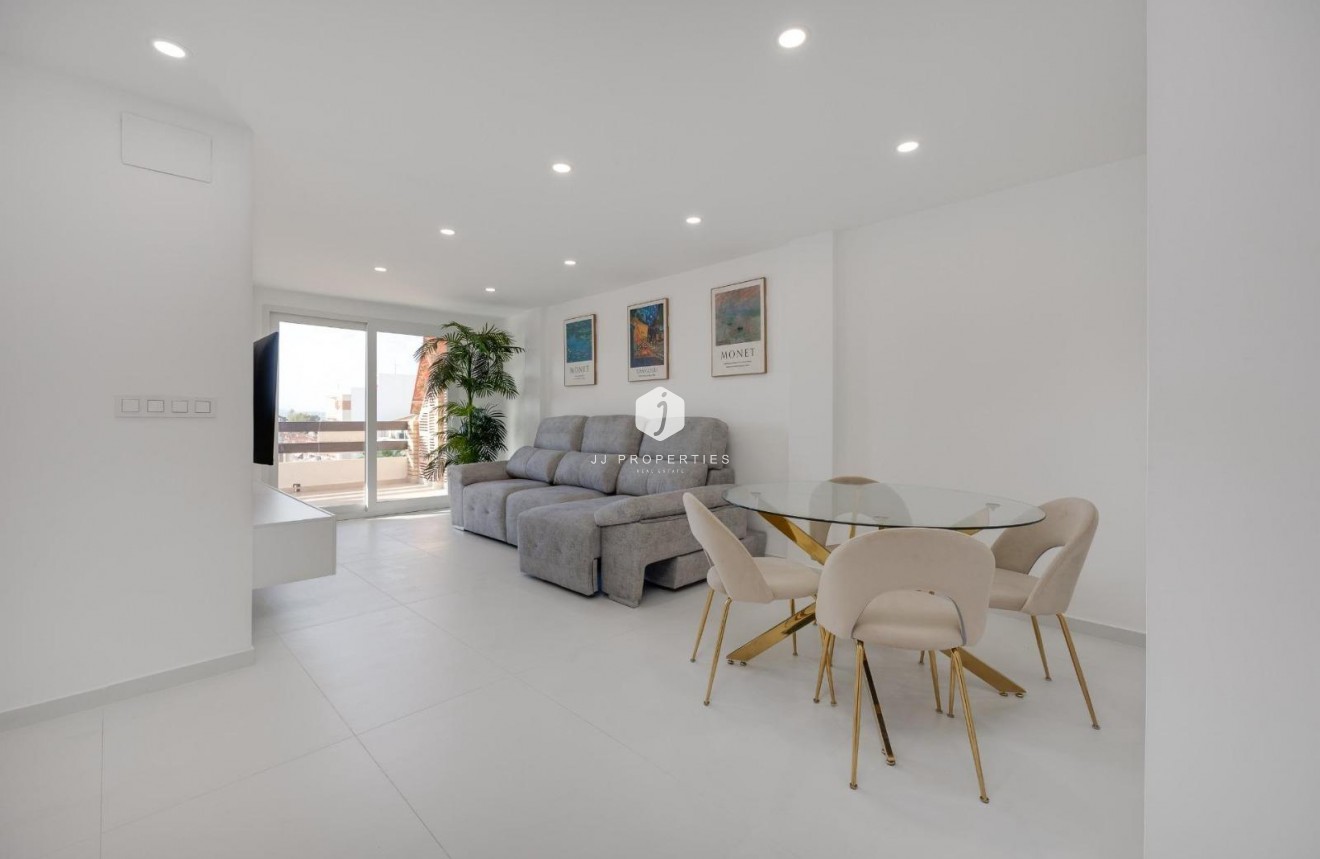 Segunda mano - Apartamento / piso -
Torrevieja - Costa Blanca